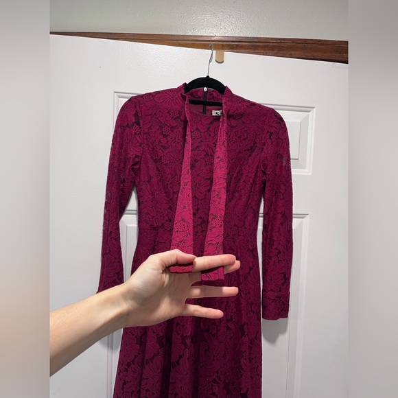 MAROON Long sleeve She’s LACE DRESS Tie Front Zip up Size Small 2 4 BURGANDY - Picture 9 of 14